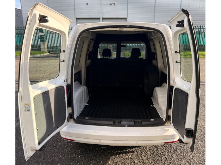 photo5 of a used Volkswagen Caddy Manual for sale Dublin 158000