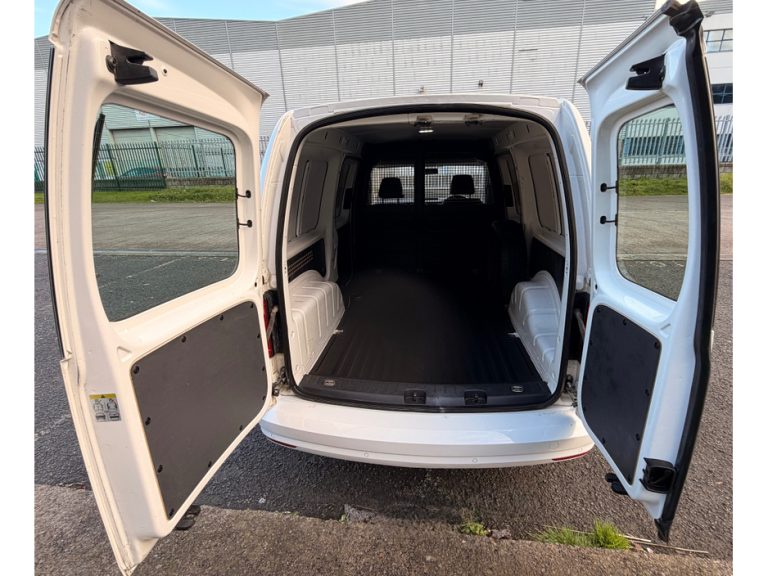 photo5 of a used Volkswagen Caddy Manual for sale Dublin 81000