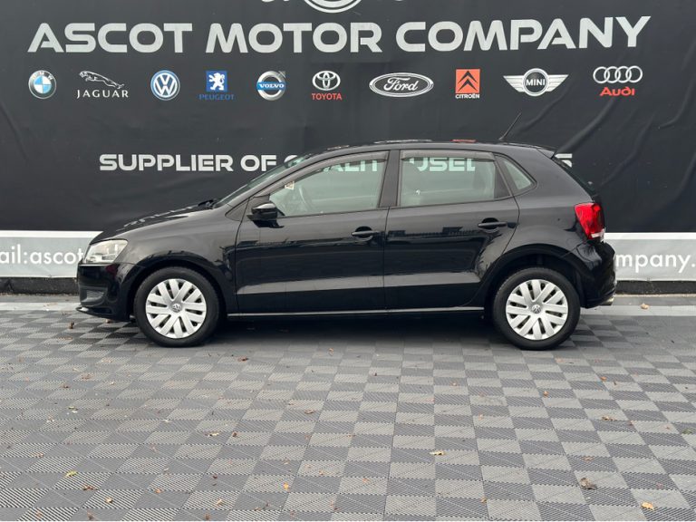 photo3 of a used Volkswagen Polo Automatic for sale Dublin : 81000 50331