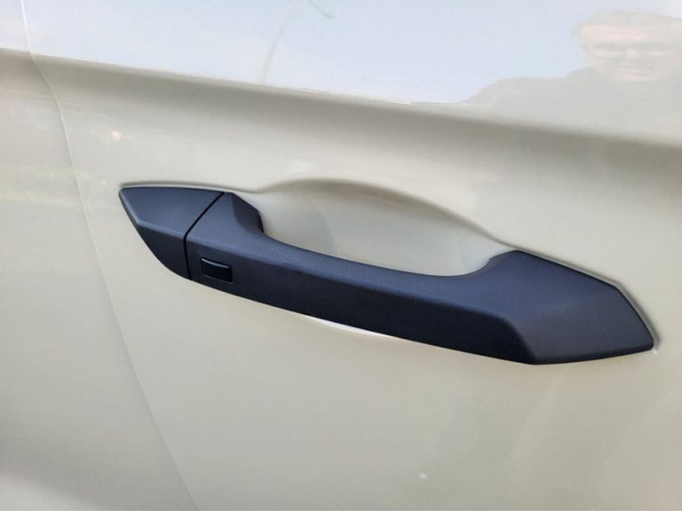 photo3 of a used KGM Musso Automatic for sale Dublin 5