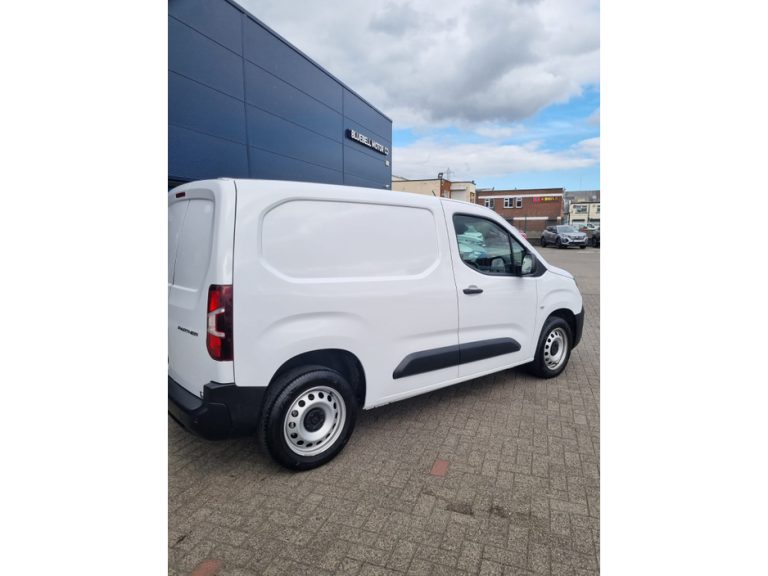 photo2 of a used Peugeot Partner Manual for sale Dublin Odometer 9999