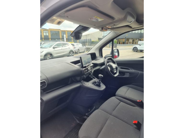 photo4 of a used Peugeot Partner Manual for sale Dublin Odometer 9999