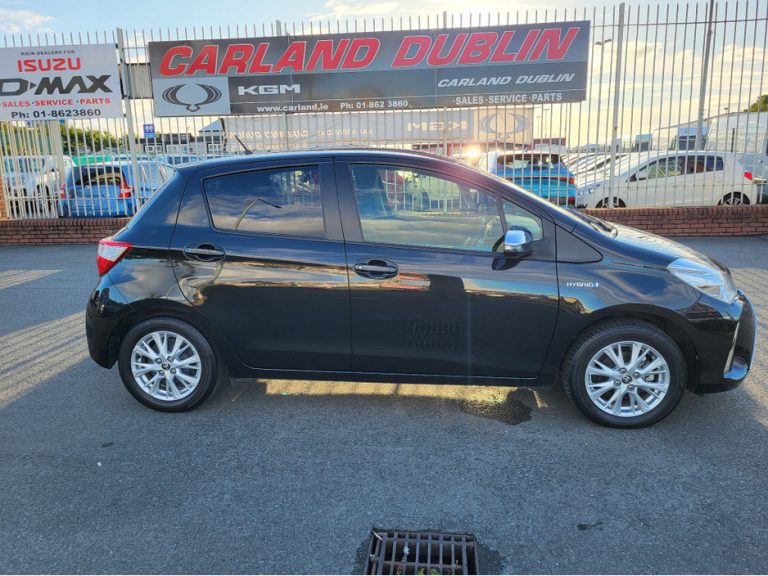 photo2 of a used Toyota Vitz Automatic for sale Dublin 41000