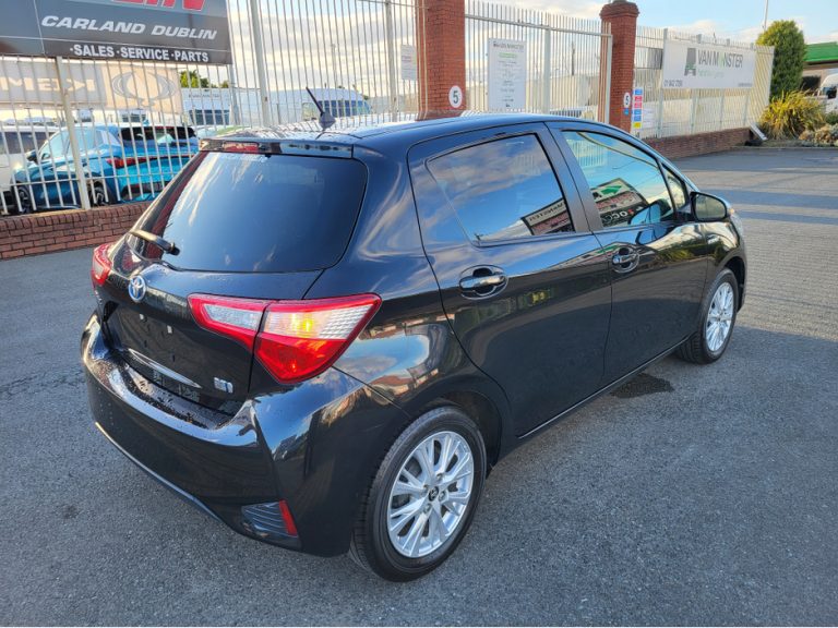 photo3 of a used Toyota Vitz Automatic for sale Dublin 41000
