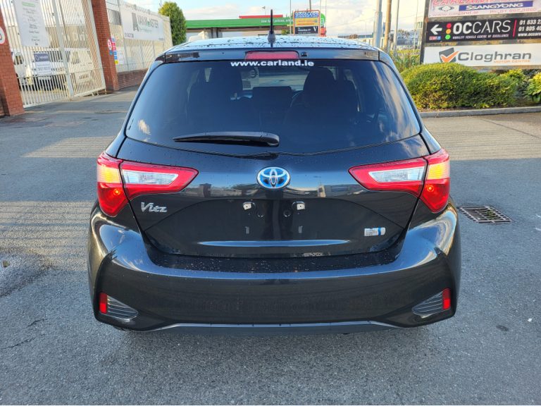 photo4 of a used Toyota Vitz Automatic for sale Dublin 41000