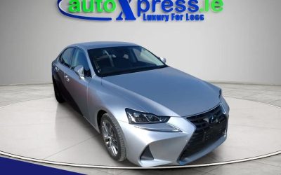 2019 Lexus IS 300h