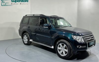 2017 Mitsubishi Pajero