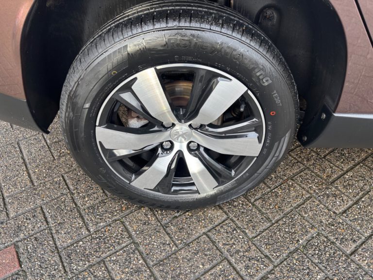 photo4 of a used Peugeot 2008 Manual for sale Dublin Odometer 114999