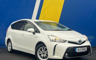 2015 Toyota Prius Alpha