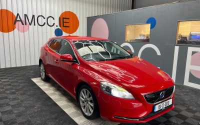 2015 Volvo V40