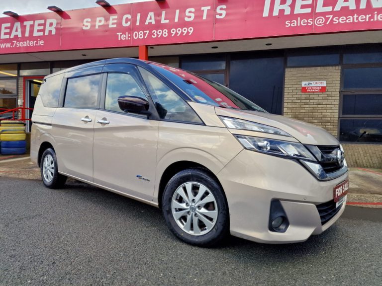 photo2 of a used Nissan Serena Automatic for sale Dublin 156000