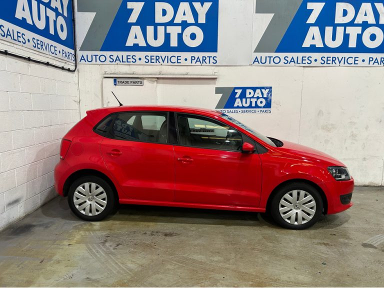 photo3 of a used Volkswagen Polo Automatic for sale Dublin 77000