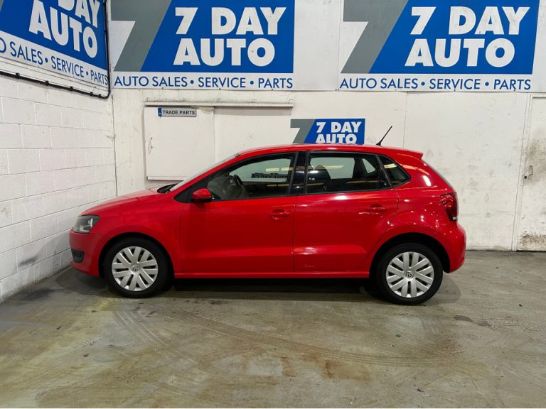 photo4 of a used Volkswagen Polo Automatic for sale Dublin 77000