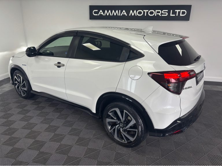 photo3 of a used Honda Vezel Automatic for sale Dublin 42471
