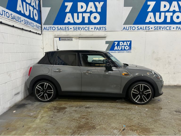 photo3 of a used MINI Hatch Manual for sale Dublin 113000