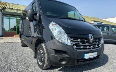 2022 Renault Master