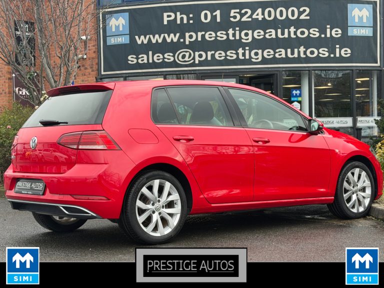 photo4 of a used Volkswagen Golf Automatic for sale Dublin 33000