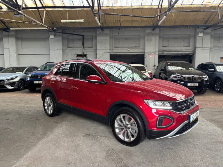 photo1 of a used Volkswagen T-Roc Manual for sale Dublin 37401