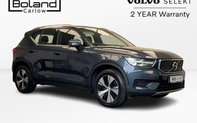 2022 Volvo XC40