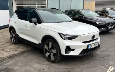 2023 Volvo XC40