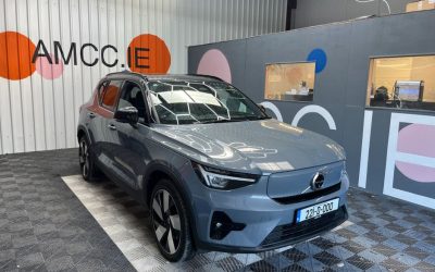 2022 Volvo XC40
