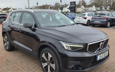 2023 Volvo XC40