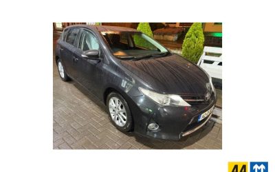 2014 Toyota Auris